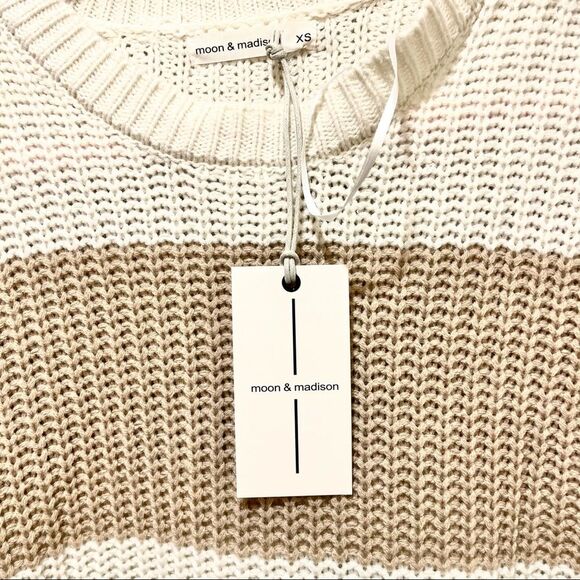 Moon & Madison Cream Stripe Knited Long Sleeve Crop Round Neck Sweater XS - Picture 4 of 4